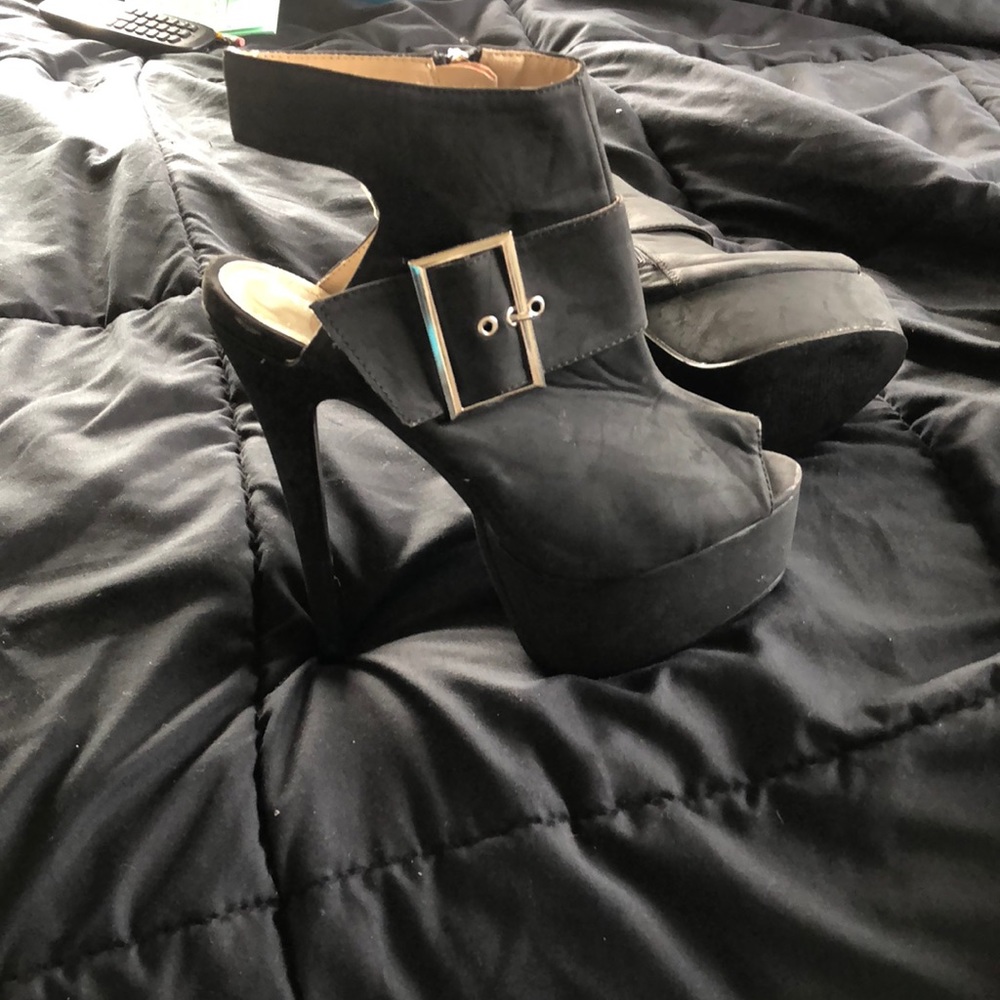 Black Heels